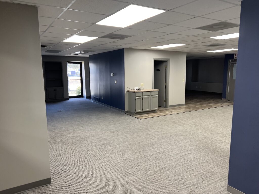 10,500sf Warehouse For Sale or Lease in Grandview, MO Fischer Weiler