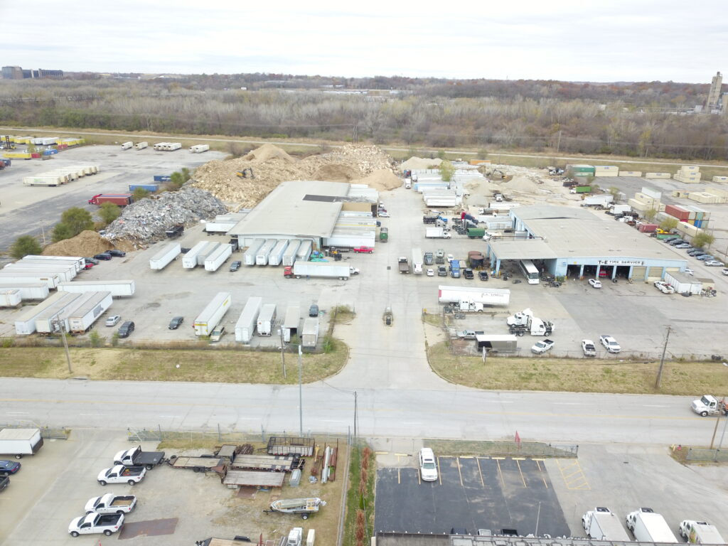 +/50,000 SF CrossDock & Maintenance Facility Available For Lease